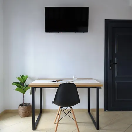 ベッド・アンド・ブレックファスト Anya Santorini