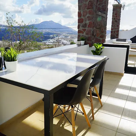 Anya Santorini Bed & Breakfast