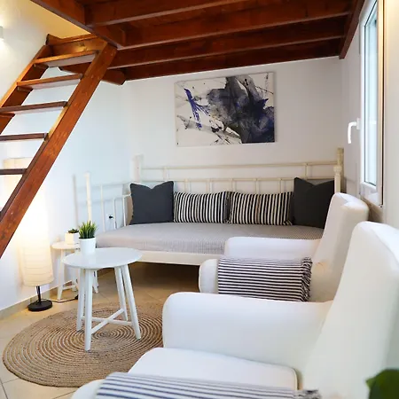 Anya Santorini Bed & Breakfast